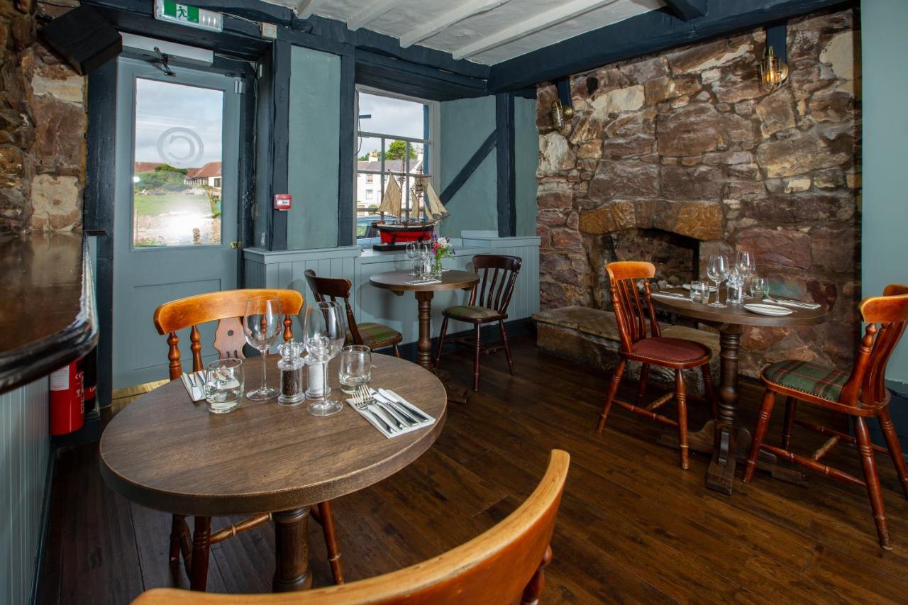 The Crusoe Hotell Lower Largo Exteriör bild